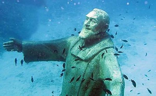 Isole Tremiti, sabato e domenica le celebrazioni del ventennale del posizionamento della statua di Padre Pio