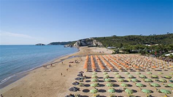 La Regione Puglia approva le Linee guida strutture balneari amovibili