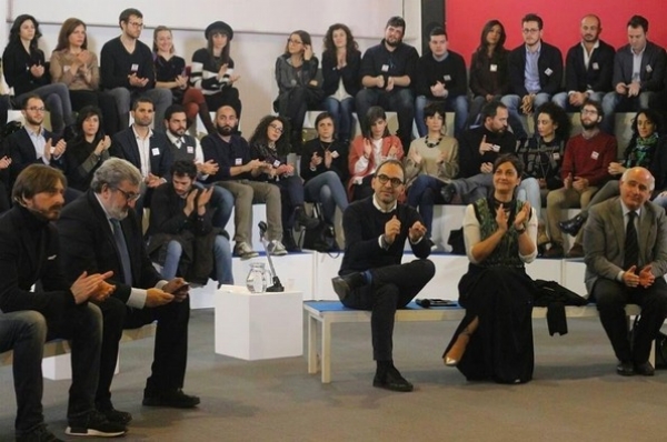 Emiliano e Piemontese con 203 giovani innovativi: "Siete il futuro della Puglia"