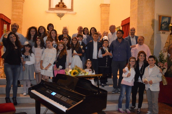 LAssociazione Culturale, Musicale e Teatrale Arcobaleno di Peschici apre le iscrizioni per ai corsi di canto, chitarra, fisarmonica, pianoforte, flauto e sax.