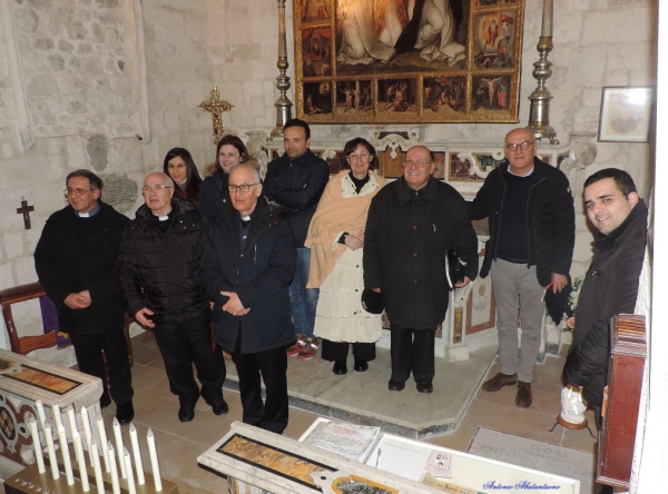 Vieste/ Presentato il libro di Stefania Perna su don Antonio Spalatro “Con tutto l’amore possibile”