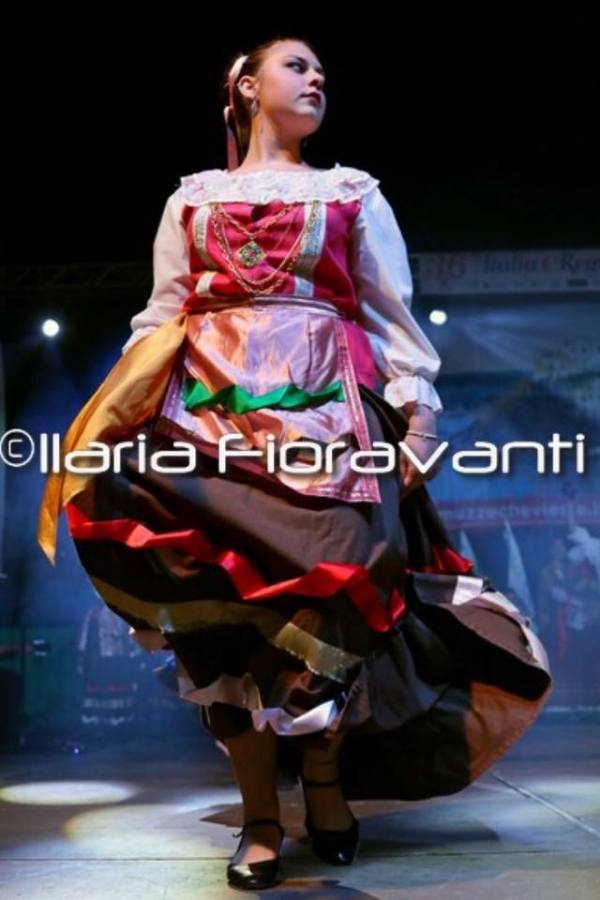 Vieste/ Il Gruppo Folkloristico Pizzeche & Muzzeche nelle piazze di Roma
